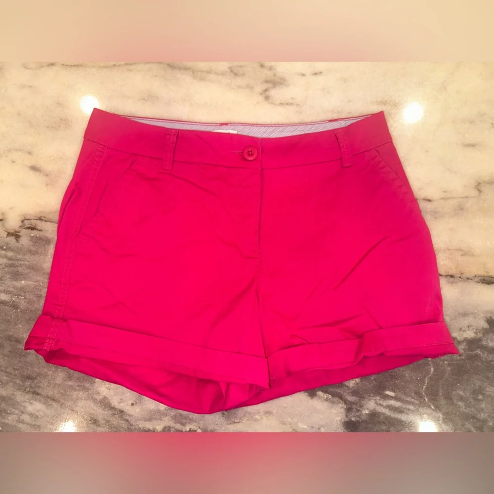 EUC Crown‎ & Ivy Size 6 Women's Pink Rollup Shorts